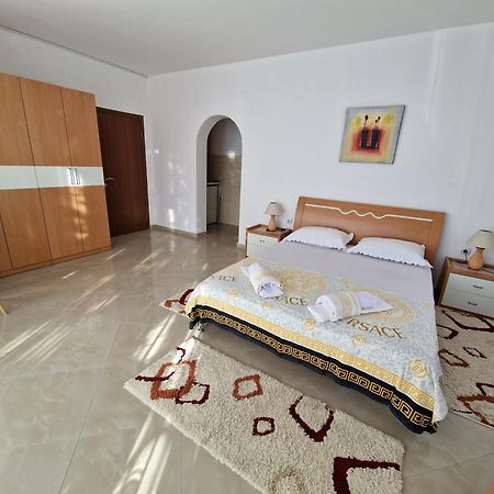 Studios M Ούλτσιν Δωμάτιο φωτογραφία